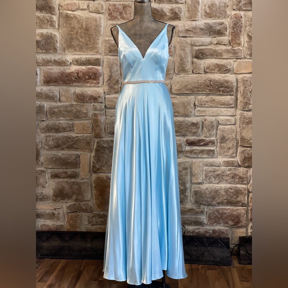 NWT Blue Satin Rhinestone
Waist Gown w/ Pockets size 13